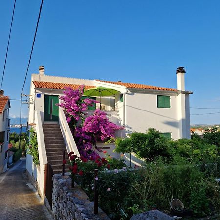 Sea View Suite Mateo بريكو المظهر الخارجي الصورة
